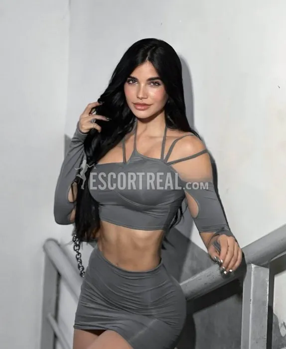 Escorts Rome, Italy (Suzanna, agency Escorts Italy)