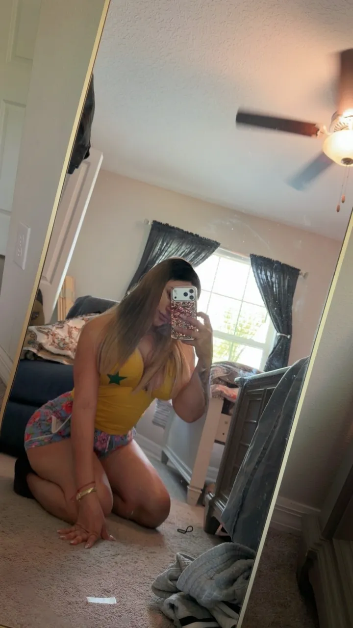 Escorts Brooklyn, New York Linda/