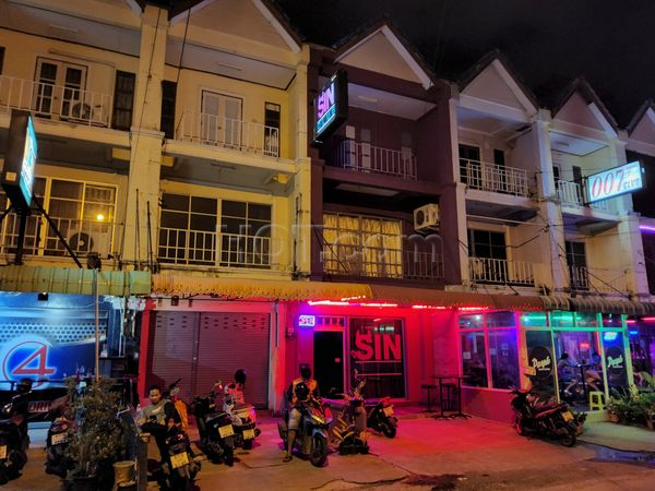 Bordello / Brothel Bar / Brothels - Prive Pattaya, Thailand Sin Club
