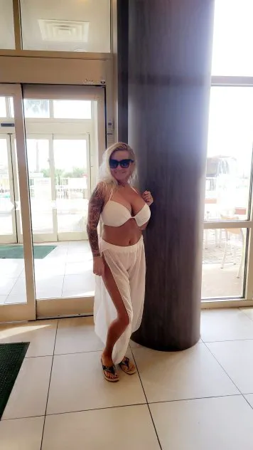 Body Rubs Detroit, Michigan Lexi