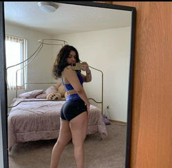 Escorts Minneapolis, Minnesota Champagne