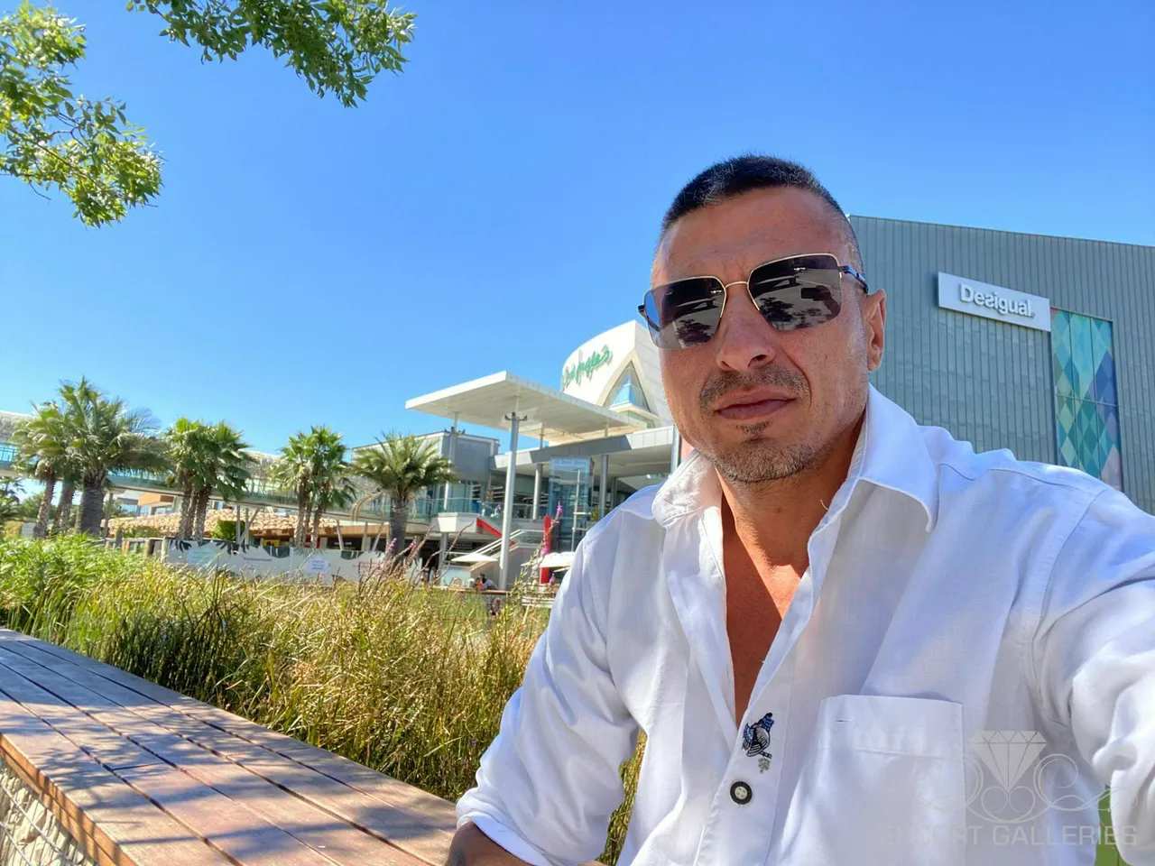 Escorts Germany George Batista