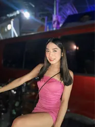 Escorts Manila, Philippines Lexi Chu