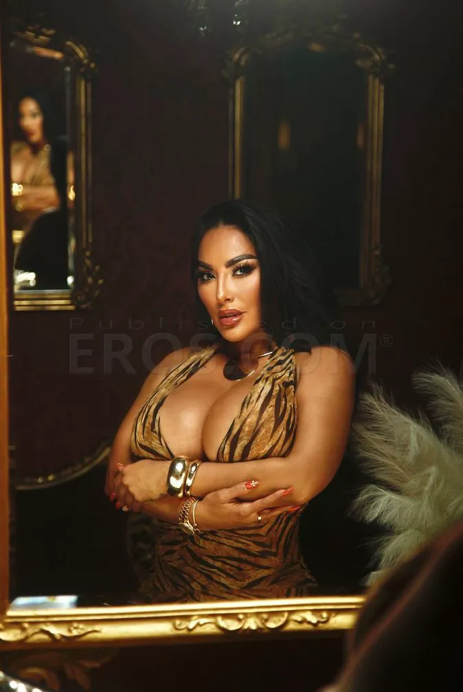 Escorts New York City, New York VIP Kiara Mia