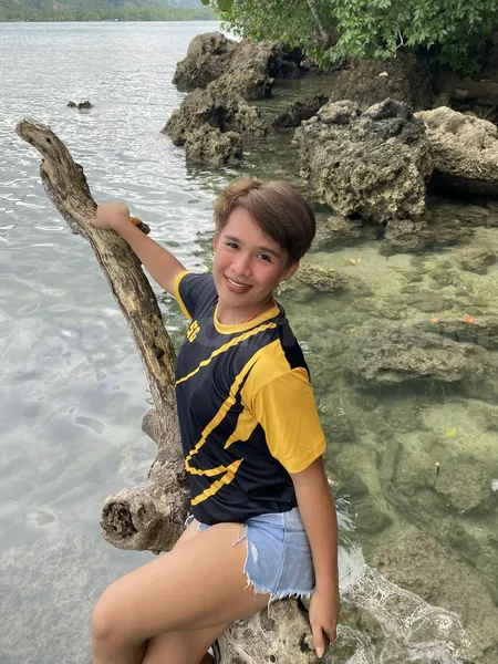 Escorts General Santos, Philippines Mahria