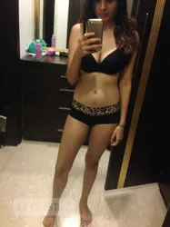 Escorts Calgary, Alberta New indian girl is available in your town