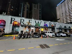 Freelance Bar Manila, Philippines The Brewery At The Palace
