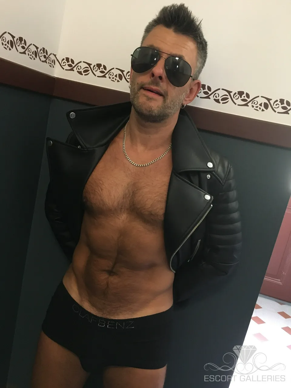 Escorts Bern, Switzerland null