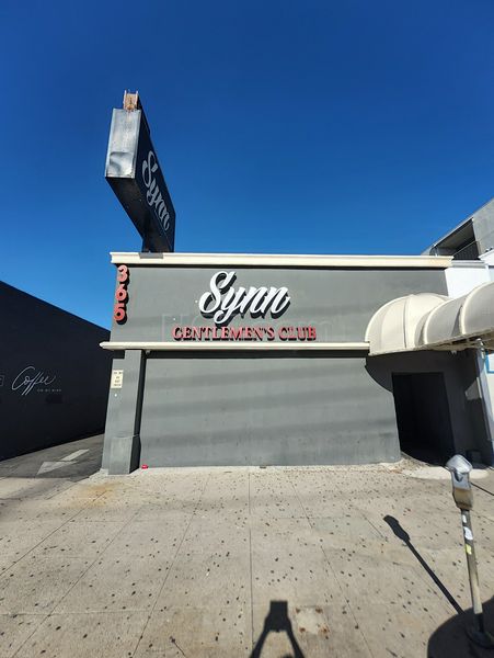 Strip Clubs Los Angeles, California Synn Gentlemen's Club