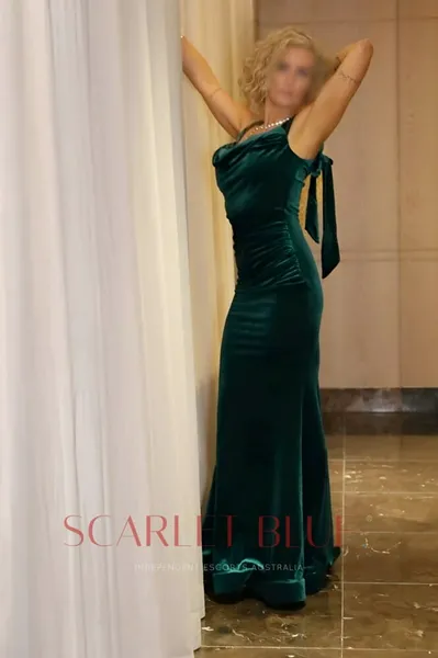 Escorts Central Coast, Australia London Sterling 


