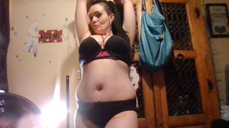 Escorts Dayton, Ohio available call now friday specials sensual massages