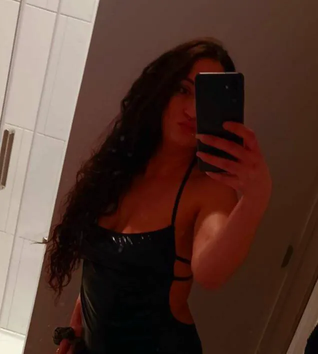 Escorts Montreal, Quebec Eva