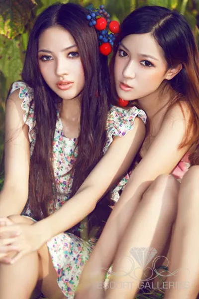 Escorts Stoke-on-Trent, England Risa and Misa