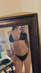 Escorts Orangeville, Ontario Lauren